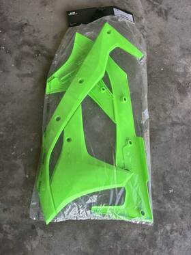 2630610235 Acerbis - Radiator Shrouds Flo Green Kaw Kxf250 2017