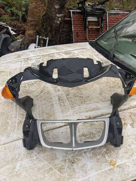 Bmw 4663768292903 2009 And Others R1200rt Rtp Front Fairing One Crack Very Useable