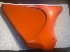 83-1458 Bsa Fiberglass Side Cover B44ss B25 1967-69 83-1458 Bsa Fiberglass Side Cover B44ss B25 1967-69