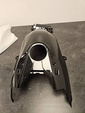 705013571 Can-am Spyder F3 Tank Trm B-160 Take Off Part #705013571 Read Description- Gloss