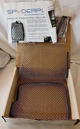 Spy-121 Can-am Spyder Right Stainless Grille Set For Left And Air Outlets