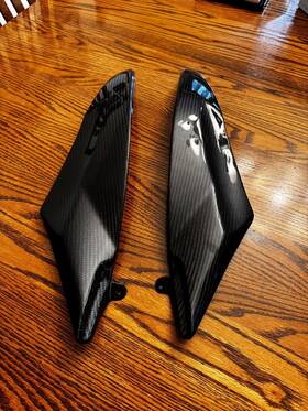 Yrgg506-l Carbon Fiber Racing 2006-2007 Yamaha R6 Tank Side Panels - 100%