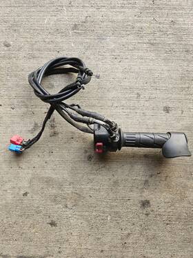 6nqv-167000-6400 Cfmoto 2022 2023 Cf Moto Cf650 650nk Right Hand Grip Throttle Cables