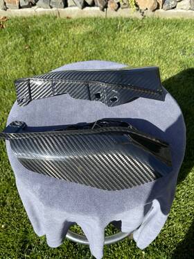 3k-12k Crown Composites 09-23 3k/12k Carbon Fiber Mid Frame Heat Deflectors For Harley Davidson Touring