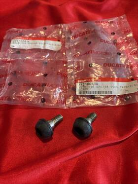 77210081a Ducati 748 916 996 998 Air Box Screws 2pcs New Oem