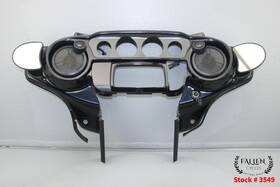 57000065 Harley-davidson 2014 Street Glide Front Inner Fairing Assembly With Tweeters Vivid Black