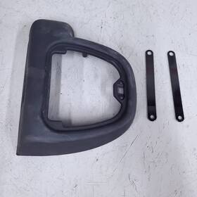 57100098 Harley-davidson Right Lower Fairing Glove Box Frame Ultra Classic