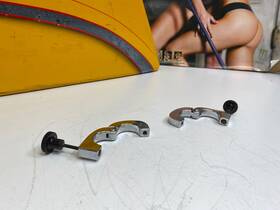 58146-07 Harley Davidson 00-13 Touring Lower Leg Fairing Quick Release Clamps