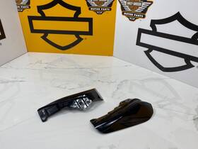 58167-09a Harley Davidson 44803 Genuine 09-16 Gloss Black Touring Mid Frame / Heat Deflectors Oem