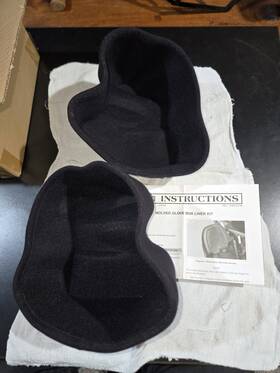 Harley-davidson 58714-06 New 2005-2013 Harley-davidson Touring Oem Glove Box Liner Kit