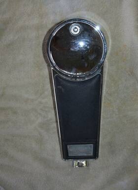 61270-88 Harley Davidson Fuel Tank Console Touring Electra Glide Classic Chrome
