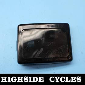 66444-12dh Harley-davidson 1352 15 Dyna Switchback Right Side Battery Cover