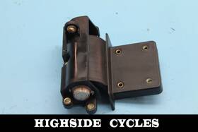 76000399 Harley-davidson 1353 16 Road Glide Right Inner Fairing Media Glove Box Hinge