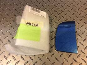 76000409dua Harley-davidson 14-23 Touring Usb Fairing Media Door Cover Blue