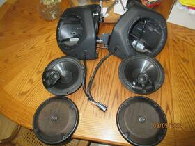 P35433 Harley-davidson 14-23 Electra Glide Cvo Limited Back Tour Pack Speaker Pod Enclosure Set