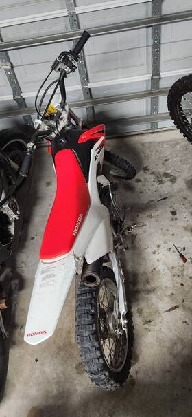 17555-k28-910za Honda 2014 - 2018 Crf125 Crf 125 F Fb Oem Genuine Left Gas Tank Shroud Inch A