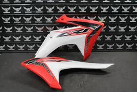17565-kps-b70za Honda 2016 15-17 Crf150f Oem Plastics Body Tank Shrouds Left Right