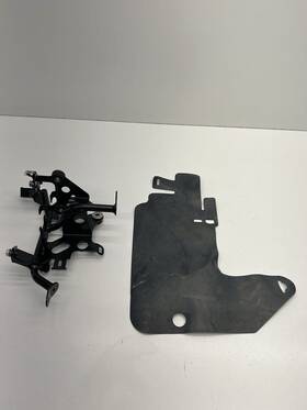 19150-k1t-e10 Honda 2021-2023 Crf300l Crf300lr Rally Oem Left Reserve Tank Stau Bracket