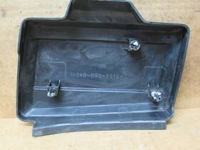 38040-mb0-7010 Honda 1984 Vf700s Sabre Left Side Cover