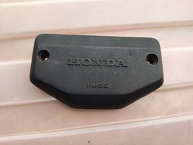 38210-425-000 Honda Fuse Box Cover - Oem Used