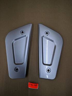 50817-mcaa-0000 Honda 50717-mcaa-0000 Oem Goldwing Left And Right Foot Rest Cover