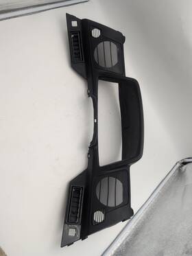 64240-mn5-0000 Honda 1998 95-00 Gl1500 Goldwing Inner Dash Bezel Center Cover Panel Fairing Oem