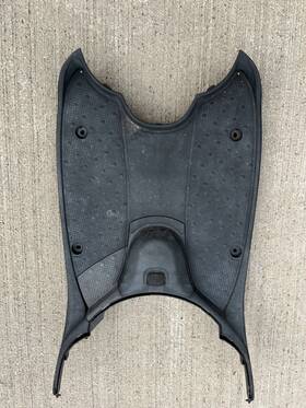 64310-geta-0000 Honda 02 Metropolitan Metro Scooter Plastic Panel Cover Foot Floor Pan Board 09