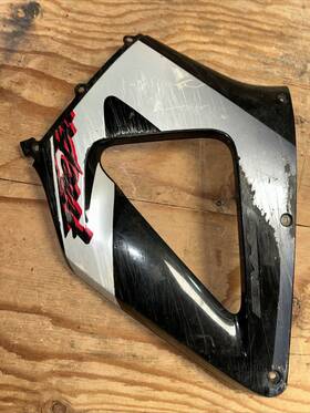 64320-mcja-0000 Honda 2000 Cbr 900rr Fireblade Right Side Mid Fairing