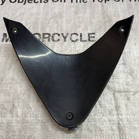 64385-mala Honda 1995-1996 Cbr600f Oem Panel Front Fairing V-piece Used