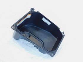 64410-mca-000 Honda 2001-05 Gl1800 Goldwing 1800 Front Fairing Cowling Right Glove Box Pocket