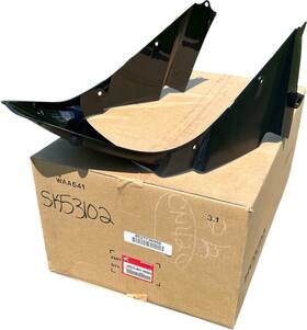 64510-mat-d00za Honda Oem Cbr1100xx Blackbird 1999-00 Inner Cowl Half Motorcycle