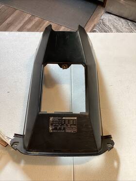 80151-kj9a-0000 Honda 1986 Elite 150 Center Rear Back Tail Fairing Cover Trim Cowl Oem Used
