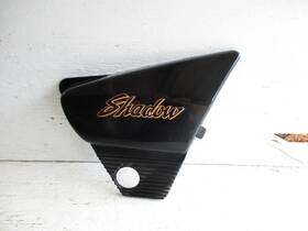 835a0-me9-780za Honda 1985 85 Vt 700 Shadow Used Right Side Cover Panel