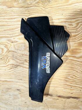 83600-mb3-0000 Honda 1984 V65 Sabre Vf1100 Right Side Cover Panel Fairing Oem E9184