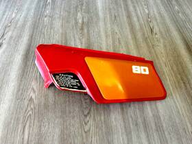 83610-ka8-710zb Honda 83-84 Xr80 Xr100 Left Side Panel Cover Number Plate