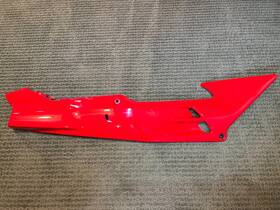 83650-mz7-741za Honda Motorcycle Vfr750f 1994-1997 Rh Rear Body Panel Cowl Set Pure Red