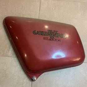 83700-371-305za Honda 1975-1976-1977 K0 K1 K2 Gl1000 Gold Wing Left Battery Side Panel