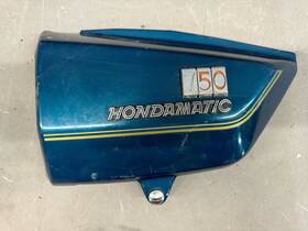 83700-393-770zd Honda 1977 Cb750 A Hondamatic Left Side Trim Cover Blue Motorcycle Motor Bike Oe