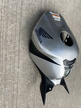 Mzo-670 Honda 04-05 Cbr1000 Cbr 1000 Rr 1000rr Gas Fuel Tank Plastic Fairing Cowl Cover