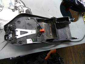 32097-0015 Kawasaki 320971198 07 Z1000 Rear Back Tail Undertail Battery Tray Plastic