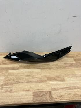 36040-0134-h8 Kawasaki Cover-tail Rh Ebony