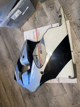 55028-1402-b1 Kawasaki 00-02 Zx6r Zx600j Left Side Lower Fairing Cowl