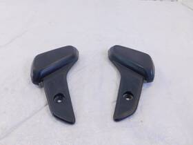 675053000c Piaggio Vespa Primavera Sprint 50 125 150 Pair Rear Footrest Foot Peg Cover Fairings