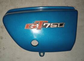47111-31200 Suzuki Gt750 Lemans Right Side Frame Cover Panel Fairing With Emblem Oem Used