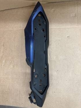 47131-48k10 Suzuki 22 Gsx-1000 Gt Rear Right Frame Cover