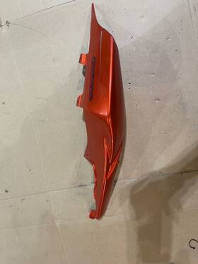 47210-21h01-ybd Suzuki 07-08 Gsxr 1000 Left Rear Back Tail Fairing Cowl Shroud Oem