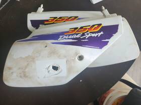 47211-15d00-30h Suzuki 1996 Dr350se Side Panel Set