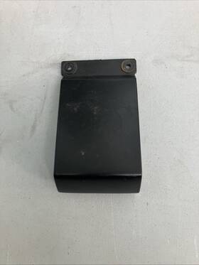 47215-01d00 Suzuki Gs500e Rear Center Cover Trim Piece 1992