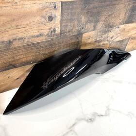 47321-10l0 Suzuki 2024 22-24 Hayabusa Gsxr 1300 Right Tail Fairing Rear Side Cover Cowl