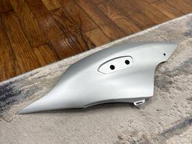 94413-10l00-qka Suzuki Used 2022 Hayabusa Gsx 1300r Oem Left Body Cowling Silver